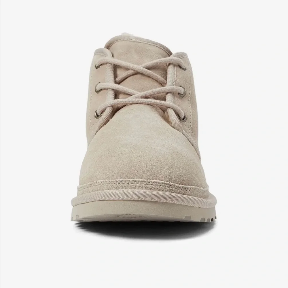 UGG Neumel Men’s size 10 NWOT
